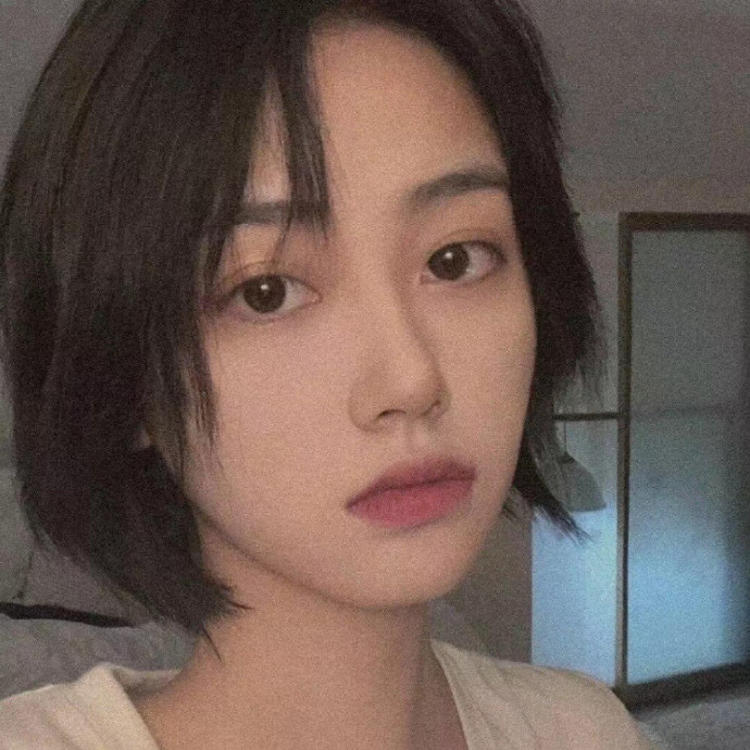 濑田宗次郎（身份：十刃最强、“天剑”、微笑的修罗） - 演唱会回放高清在线观看 - 网页影视